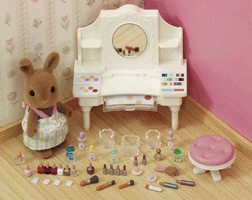  Calico Critters 2284 Hannah Hollywood's Vanity Set